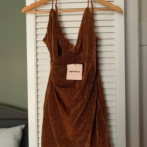 superdown Metallic Rust Ruched Mini Dress - Picture 4 of 4